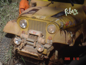 Resistência e garantia de 5 anos Fiber 4x4