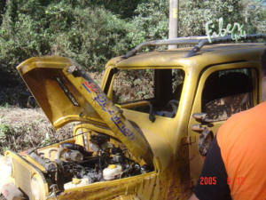 Resistência e garantia de 5 anos Fiber 4x4